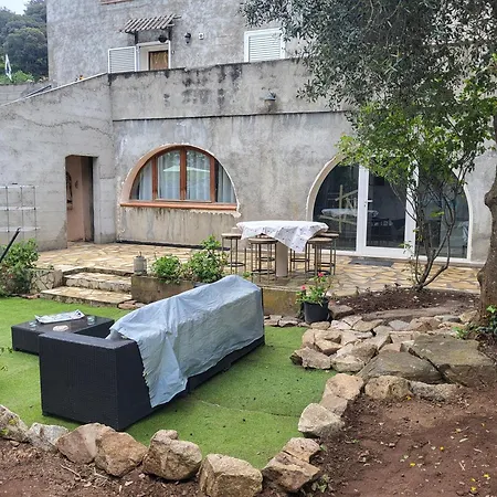 Calme, Authentique Et Spacieux Au Pied Du Gr20