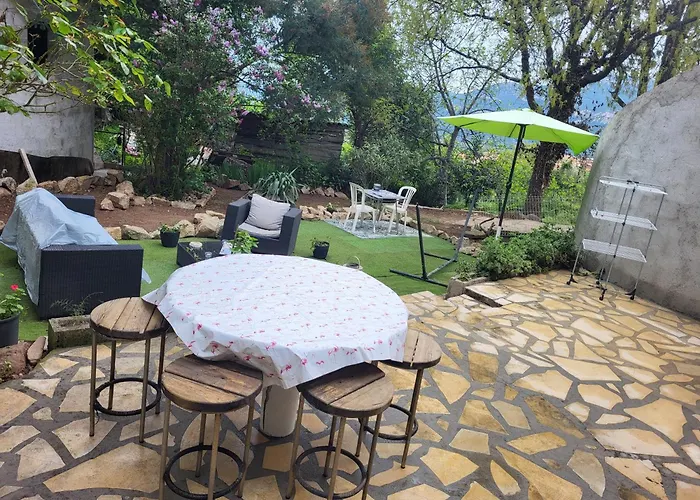 Calme, Authentique Et Spacieux Au Pied Du Gr20 Apartman