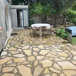 Calme, Authentique Et Spacieux Au Pied Du Gr20 Appartement *